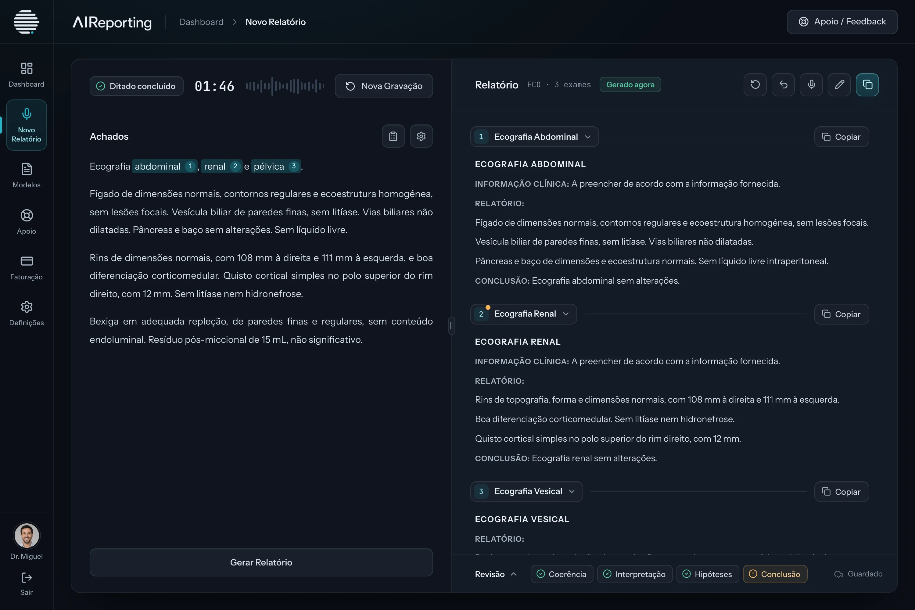Um relatório com três exames gerado a partir de um só ditado, cada um na sua secção numerada e com o seu botão de copiar.